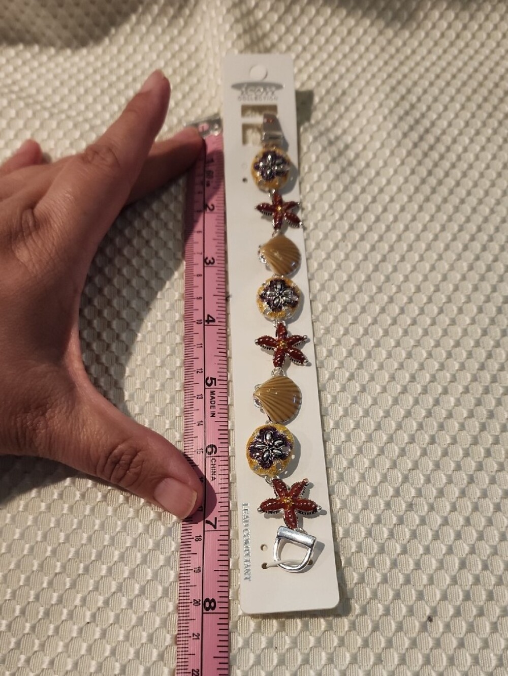 IC COLLECTION Gold Tone Bracelet with Starfish & Shell Charms *2 For $15* - Picture 7 of 7